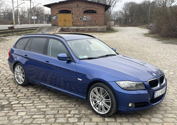 BMW Seria 3 cena 26900 przebieg: 259000, rok produkcji 2010 z Chocz małe 466